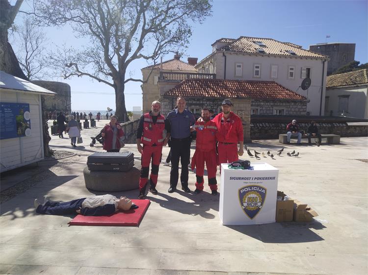 Slika PU_DN\2024\Zlatni sat\7.jpg